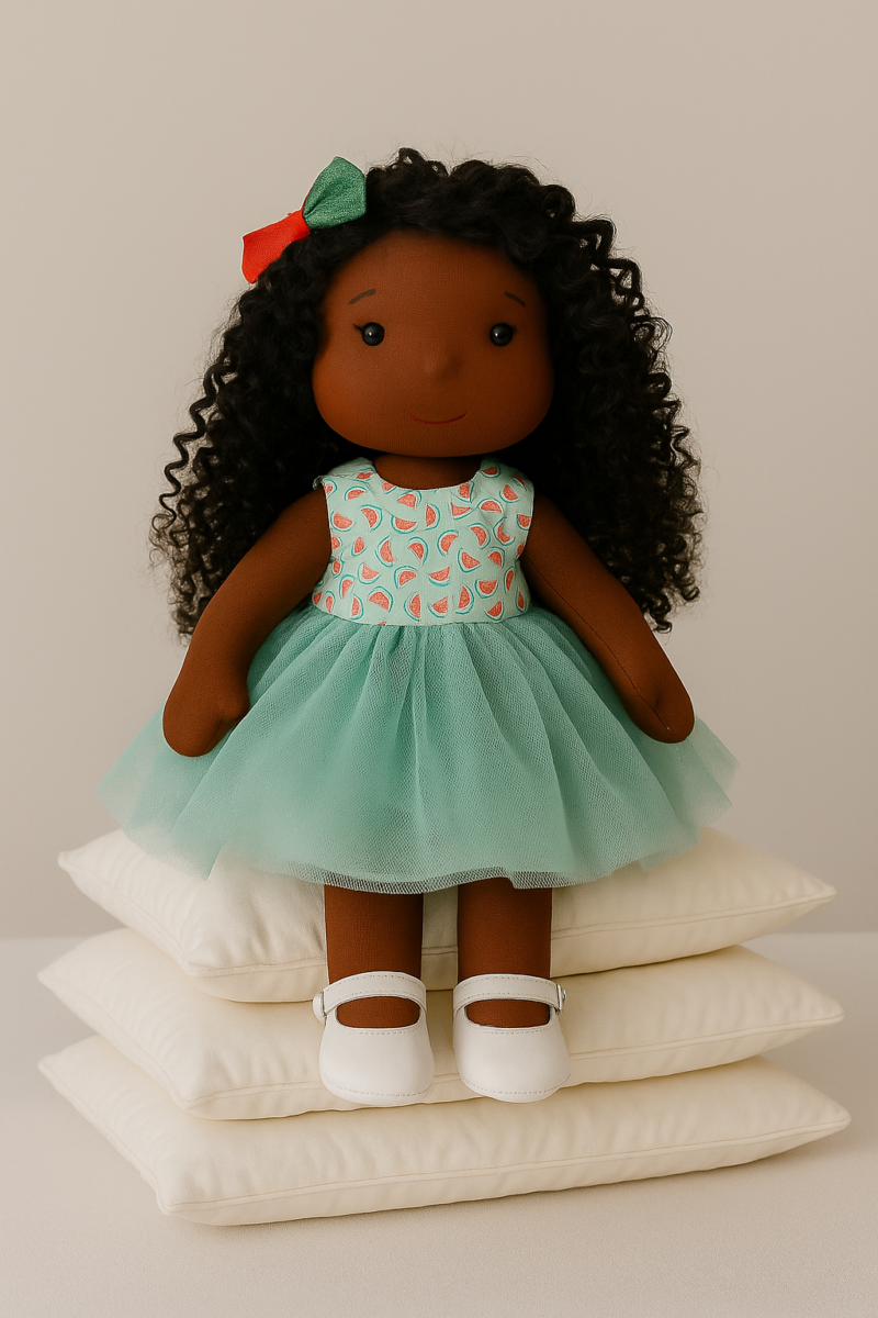 Boneca de Pano Olivia Beleza & Estilo
